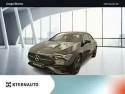 Lack kosmosschwarz Gebraucht 2024 Mercedes CLA180 AMG line Limousine | 32.963 € (Guter Preis)