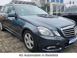 Grau Gebraucht 2010 Mercedes E200 Avantgarde Kombi | 6.999 € (Guter Preis)