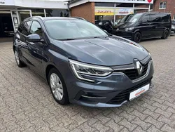 Grau Gebraucht 2022 Renault Mégane GrandTour Business Kombi | 12.999 € (Etwas zu teuer)