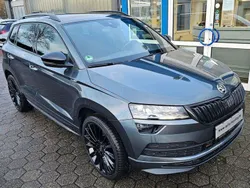 Quarzgrau metallic Gebraucht 2019 Skoda Karoq SportLine SUV | 25.499 € (Fairer Preis)