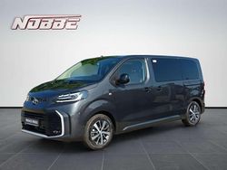 Titanium grey metallic Neu 2025 Toyota Proace Verso Lounge Kombi | 54.500 € (Teuer)