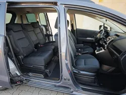 Grau Gebraucht 2010 Mazda 5 Comfort Van / Kleinbus | 2.800 € (Guter Preis)