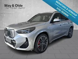 Spacesilber metallic Neu 2025 BMW iX1 M Sport SUV | 61.999 € (Teuer)