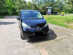Schwarz Gebraucht 2015 Nissan NV200 Premium Edition Van | 12.555 € (Teuer)