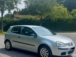 Silber Gebraucht 2004 VW Golf V Limousine | 3.500 € (Fairer Preis)