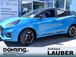 Digital aqua blue Neu 2025 Ford Puma Gen-E ST-Line X SUV | 29.475 € (Etwas zu teuer)