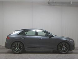 Grau Gebraucht 2019 Audi Q8 S-Line SUV | 40.790 € (Fairer Preis)