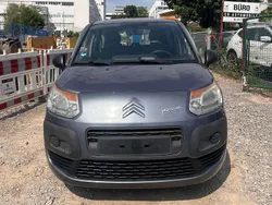 Grau Gebraucht 2009 Citroën C3 Picasso Exclusive Van / Kleinbus | 3.400 € (Fairer Preis)