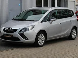 Silber Gebraucht 2012 Opel Zafira Tourer Innovation Van / Kleinbus | 12.980 € (Fairer Preis)