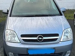 Blau Gebraucht 2005 Opel Meriva Van / Kleinbus | 1.990 € (Fairer Preis)