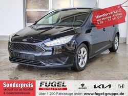 Iridiumschwarz metallic Gebraucht 2015 Ford Focus Trend Limousine | 3.399 € (Guter Preis)