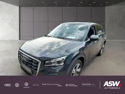 Grau Gebraucht 2023 Audi Q2 Ambiente SUV | 22.730 € (Guter Preis)