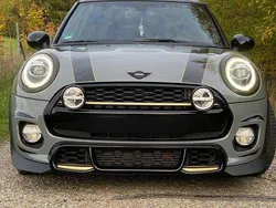 Grau Gebraucht 2019 Mini Cooper Kleinwagen | 13.499 € (Fairer Preis)