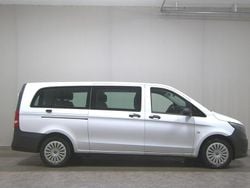 Arktisweiss Gebraucht 2023 Mercedes Vito Van | 30.980 € (Guter Preis)