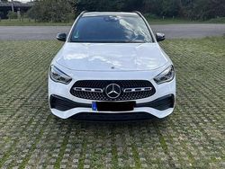 Weiß Gebraucht 2021 Mercedes GLA250 AMG line SUV | 35.590 € (Etwas zu teuer)