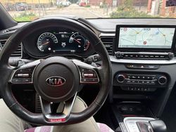 Weiß Gebraucht 2021 Kia Ceed GT Limousine | 22.700 € (Guter Preis)