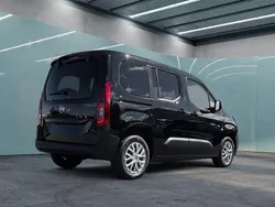 Schwarz Gebraucht 2023 Fiat e-Doblò Van / Kleinbus | 32.499 €