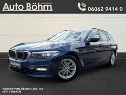 Mediterranblau metallic (metallic) Gebraucht 2018 BMW 520 Performance Kombi | 19.830 € (Guter Preis)