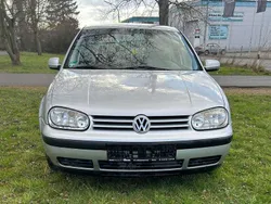Silber Gebraucht 2002 VW Golf IV Limousine | 549 € (Fairer Preis)