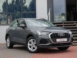 Grau Gebraucht 2020 Audi Q3 Basis SUV | 26.900 € (Fairer Preis)