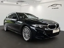 Schwarz Gebraucht 2023 BMW 320 Performance Kombi | 44.990 € (Teuer)