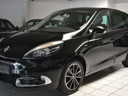 Schwarz Gebraucht 2012 Renault Scénic III Bose Edition Van / Kleinbus | 2.450 € (Superpreis)