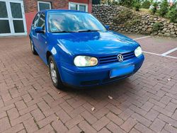 Blau Gebraucht 1998 VW Golf IV Limousine | 2.000 € (Fairer Preis)