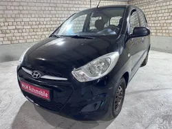 Schwarz Gebraucht 2011 Hyundai i10 Edition Kleinwagen | 3.990 € (Teuer)
