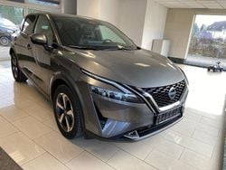 Grau Gebraucht 2024 Nissan Qashqai Tekna SUV | 27.900 € (Guter Preis)