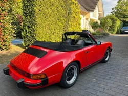 Rot Gebraucht 1984 Porsche 911 Cabrio | 59.911 €