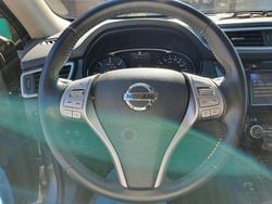 Grau Gebraucht 2017 Nissan X-Trail N-Connecta SUV | 13.500 € (Guter Preis)
