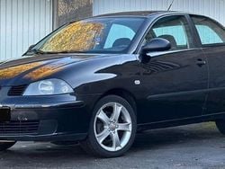Schwarz Gebraucht 2004 Seat Ibiza Kleinwagen | 780 € (Guter Preis)