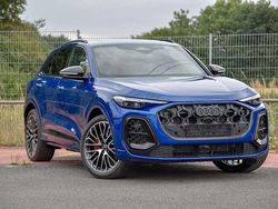 Blau Neu 2025 Audi Q5 S-Line SUV | 72.471 € (Etwas zu teuer)