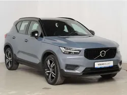 Grau Gebraucht 2019 Volvo XC40 Momentum SUV | 21.000 €