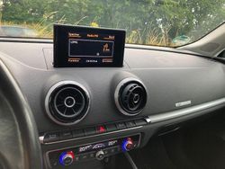 Silber Gebraucht 2016 Audi A3 Sportback Ambition Limousine | 10.100 € (Superpreis)
