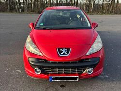 Rot Gebraucht 2007 Peugeot 207 Filou Limousine | 1.450 € (Fairer Preis)