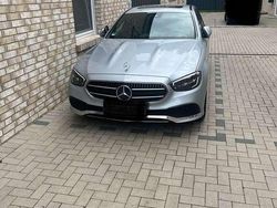 Grau Gebraucht 2022 Mercedes E220 Avantgarde Limousine | 36.000 € (Guter Preis)