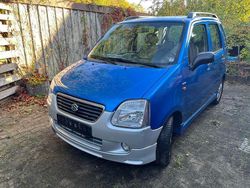 Blau Gebraucht 2003 Suzuki Wagon R+ Limited Van / Kleinbus | 1.850 € (Etwas zu teuer)