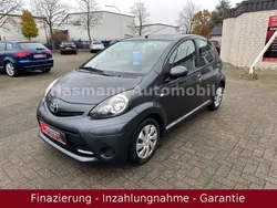 Grau Gebraucht 2012 Toyota Aygo Cool Kleinwagen | 4.999 € (Etwas zu teuer)