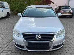 Silber Gebraucht 2010 VW Passat Kombi | 2.990 € (Guter Preis)