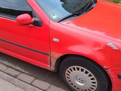 Rot Gebraucht 2001 VW Golf IV Kombi | 350 € (Superpreis)