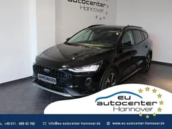Schwarz metallic Gebraucht 2024 Ford Focus Active Kombi | 24.950 € (Guter Preis)