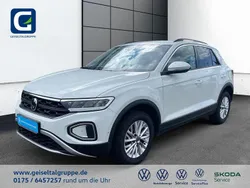 Weiß Gebraucht 2024 VW T-Roc Life SUV | 23.430 € (Guter Preis)