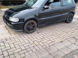 Schwarz Gebraucht 1999 VW Polo Kleinwagen | 1.350 €