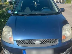 Blau Gebraucht 2006 Ford Fiesta Kleinwagen | 1.700 € (Fairer Preis)