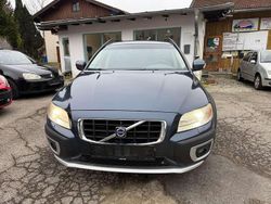 Blau Gebraucht 2008 Volvo XC70 Momentum Kombi | 5.998 € (Guter Preis)
