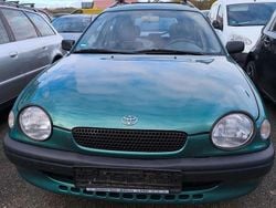 Grün Gebraucht 1997 Toyota Corolla Kombi | 2.400 € (Superpreis)