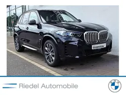 Black sapphire metallic Gebraucht 2024 BMW X5 M Sport SUV | 76.690 € (Superpreis)