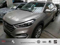 White sand Gebraucht 2016 Hyundai Tucson Intro Edition SUV | 12.555 € (Superpreis)