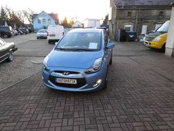 Blau Gebraucht 2014 Hyundai ix20 Style Kleinwagen | 10.000 € (Etwas zu teuer)